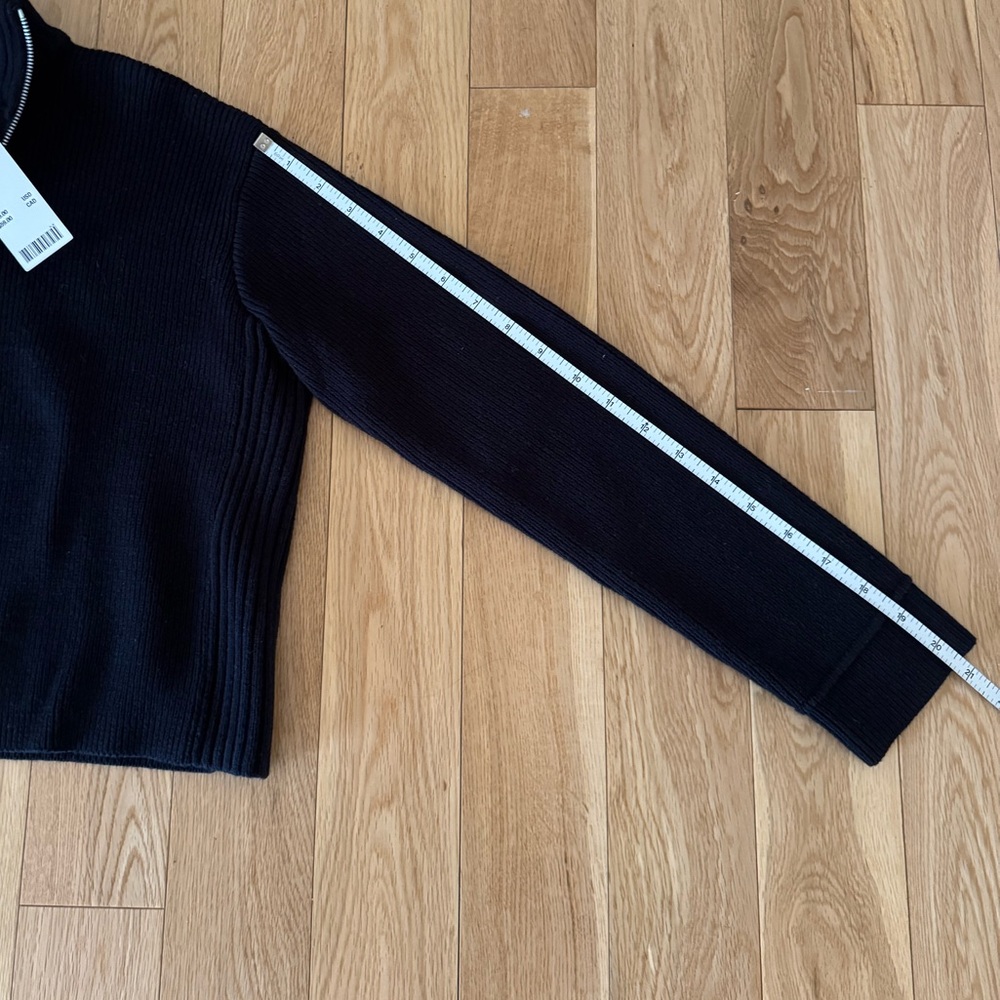 Urban Outfitters cropped quarter zip black sweater - Picture 7 of 7